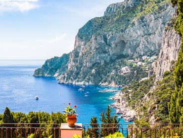 Capri szigetének déli partvidéke Olaszországban