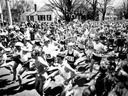 Athletics, Boston Marathon, USA, 1968. (Photo by: Universal Archive/Universal Images Group via Getty Images)